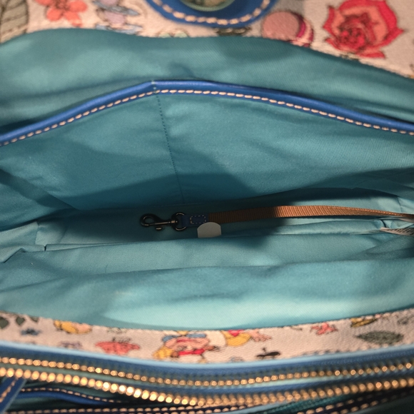 Dooney & Bourke Alice in Wonderland Tote Bag Multicolor NWOT - Picture 4 of 16